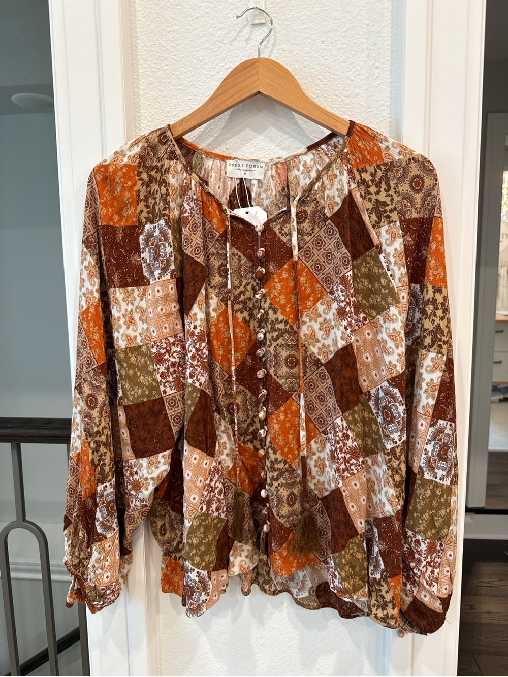 Dress Forum Los Angeles Patchwork Boho Peasant Blouse Size Small NWT - Picture 2 of 4